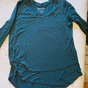 Latched Mama 3/4 Sleeve Scoop Neck Nursing Top 2.0 - Extra Small / Forest Green